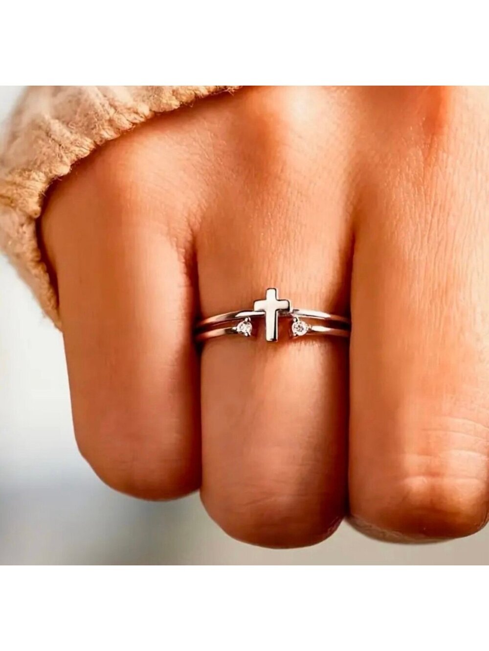 New - Vintage- Style Cross Ring with Sparkling Zirconia - Size 7